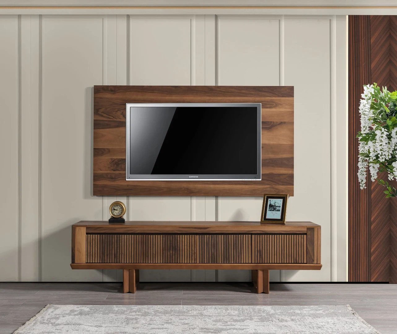 TV Ünitesi